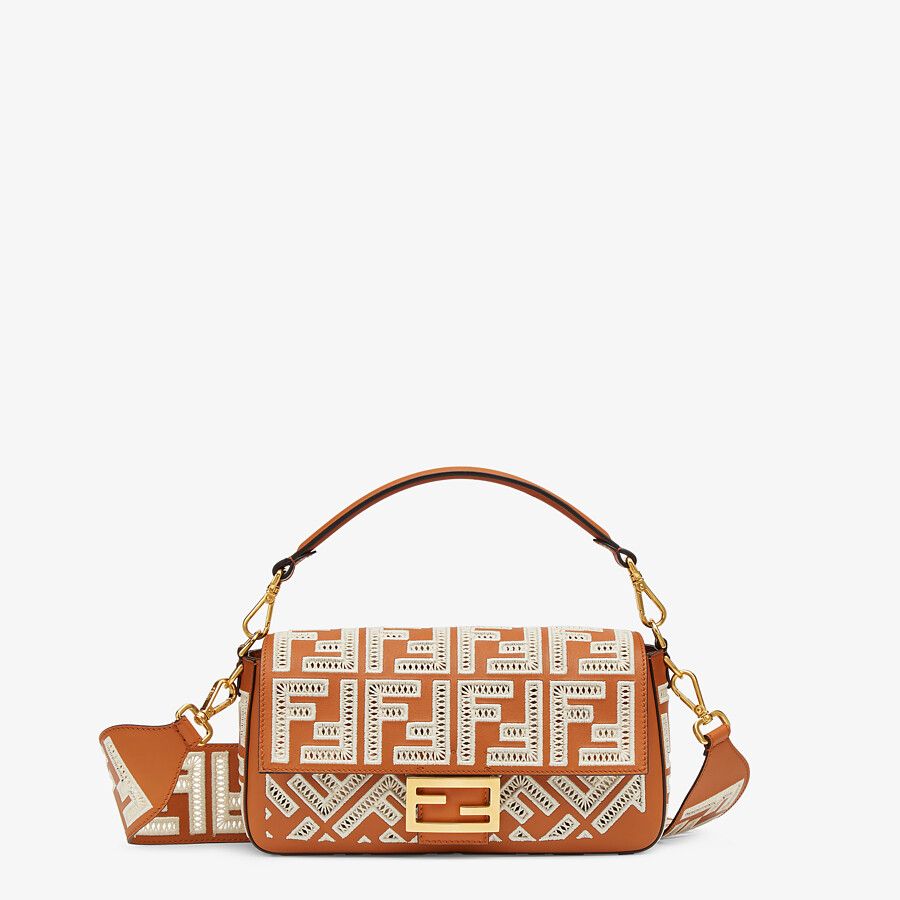 Fendi_FF 자수 장식 브라운 가죽 백