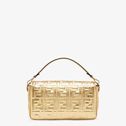 Fendi_골드 컬러의 가죽 가방