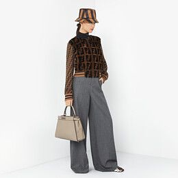 Fendi_그레이 셀러리아 가죽 백 thumbnail