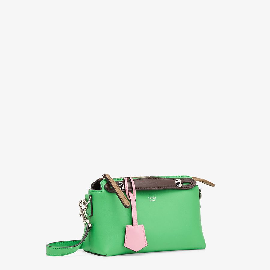 Fendi_그린 컬러의 가죽 스몰 보스턴 백