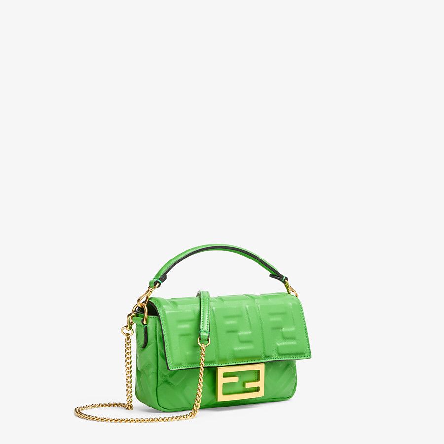 Fendi_그린 컬러의 나파 가죽 가방