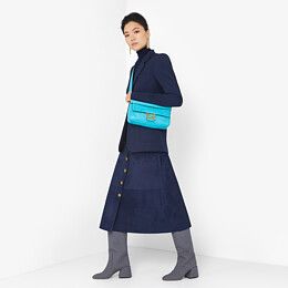 Fendi_라이트 블루 컬러의 나파 가죽 백 thumbnail
