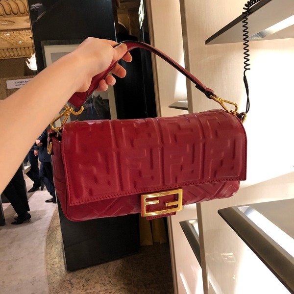 Fendi_레드 가죽 백