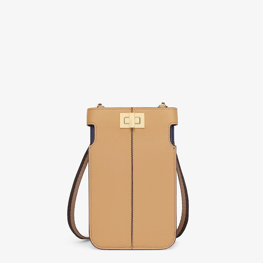 Fendi_베이지 가죽 파우치