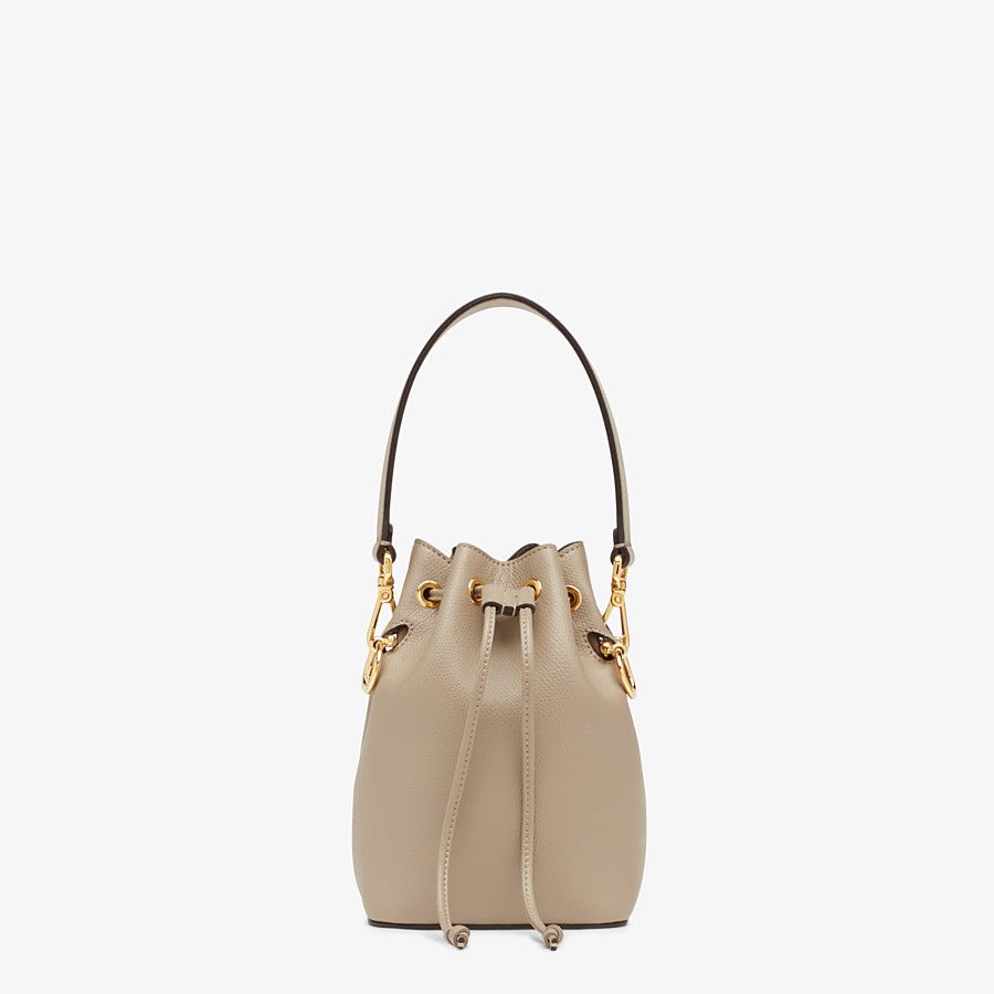 Fendi_베이지 컬러의 가죽 미니백