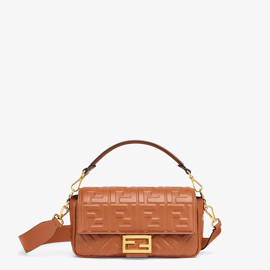 Fendi_브라운 컬러 나파 가죽 가방