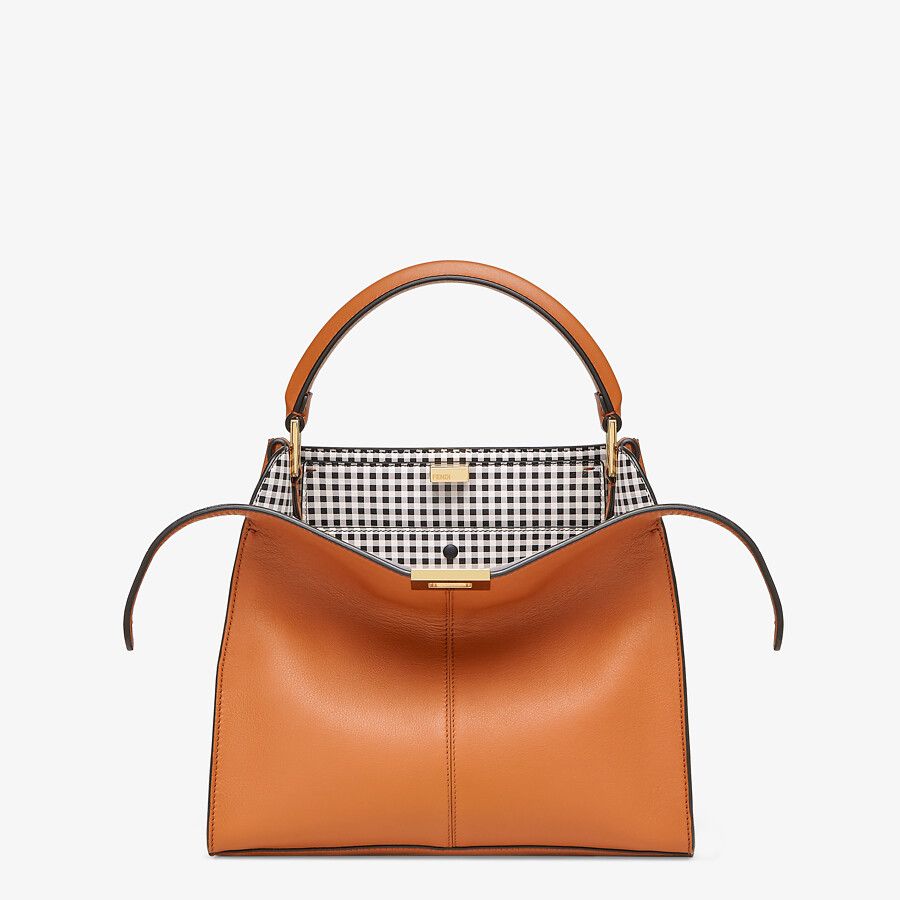 Fendi_브라운 컬러의 가죽 및 비쉬 백