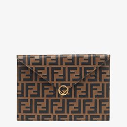 Fendi_브라운 컬러의 가죽 포셰트