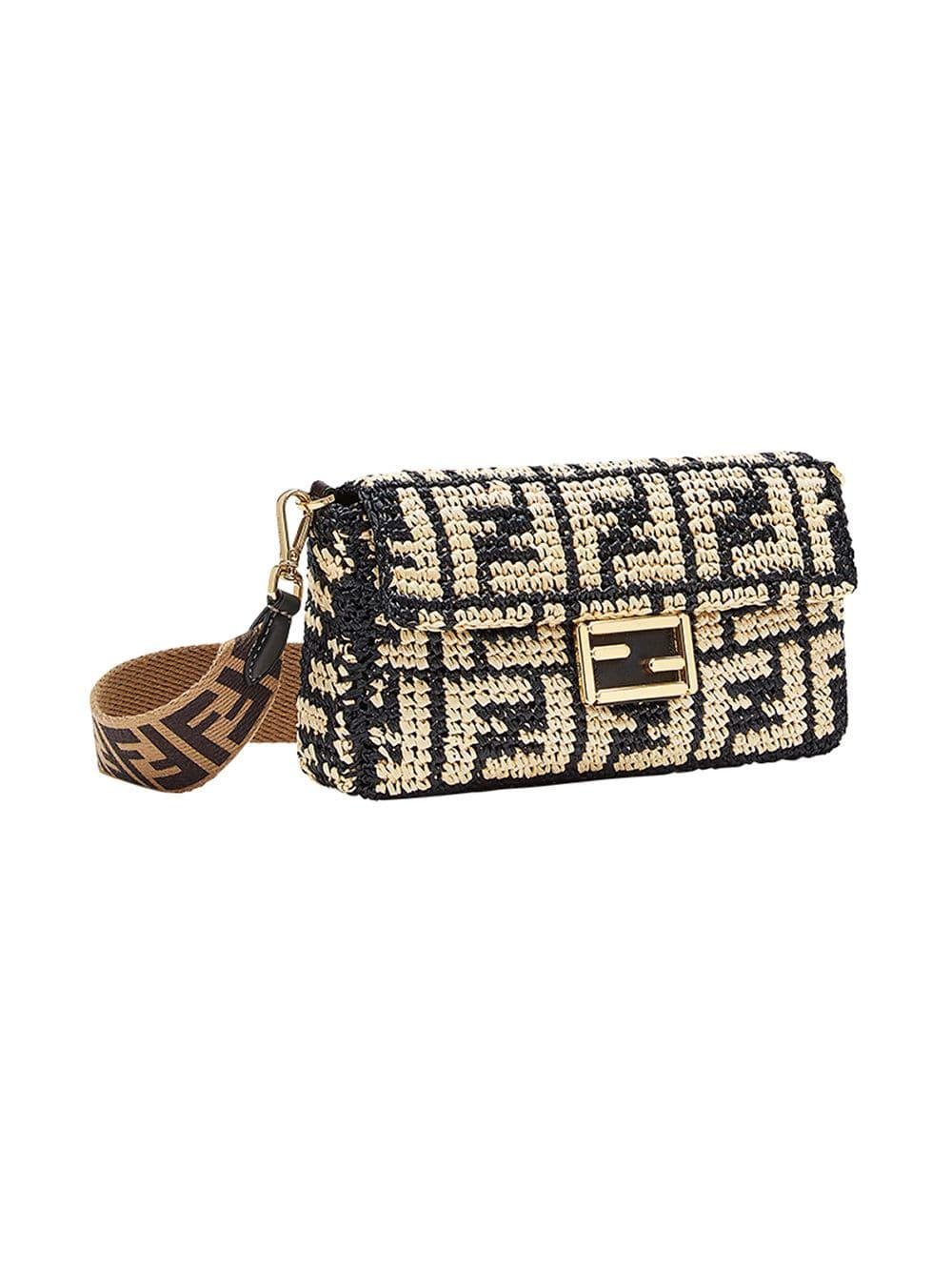 Fendi_블랙 FF 라피아 백 thumbnail