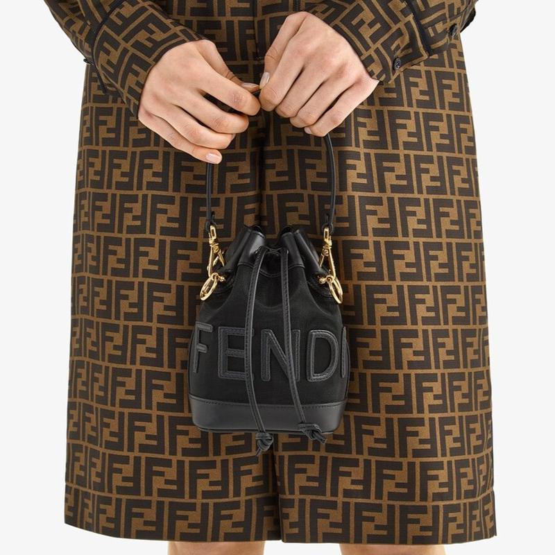 Fendi_블랙 가죽 메쉬 미니 백 thumbnail