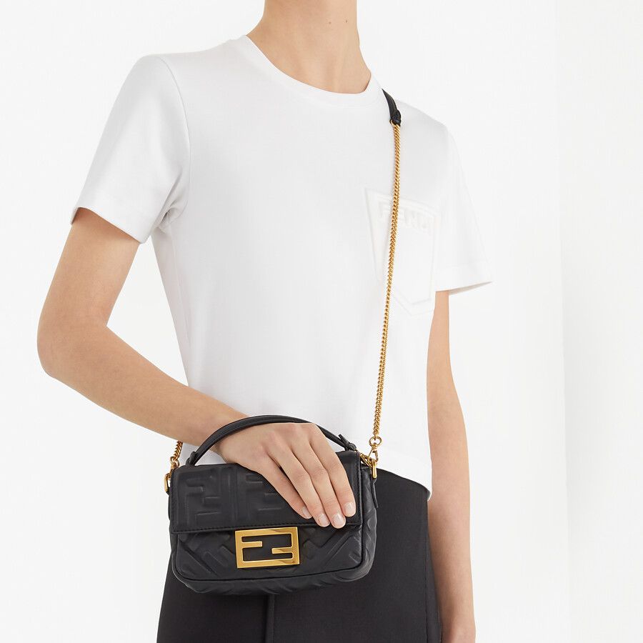 Fendi_블랙 가죽 백 thumbnail