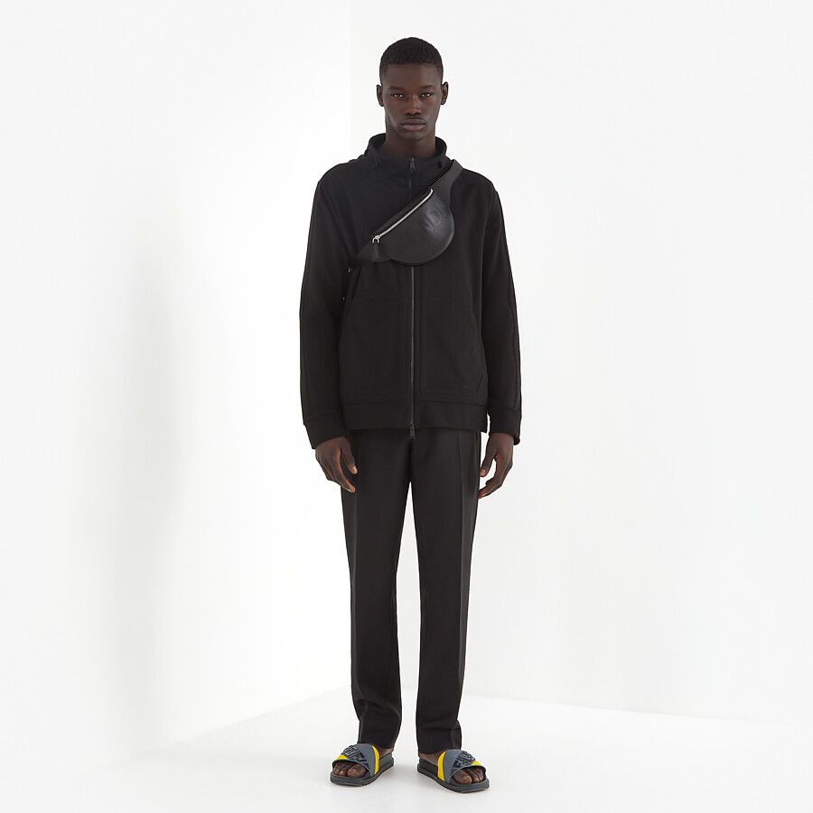 Fendi_블랙 가죽 벨트 백 thumbnail