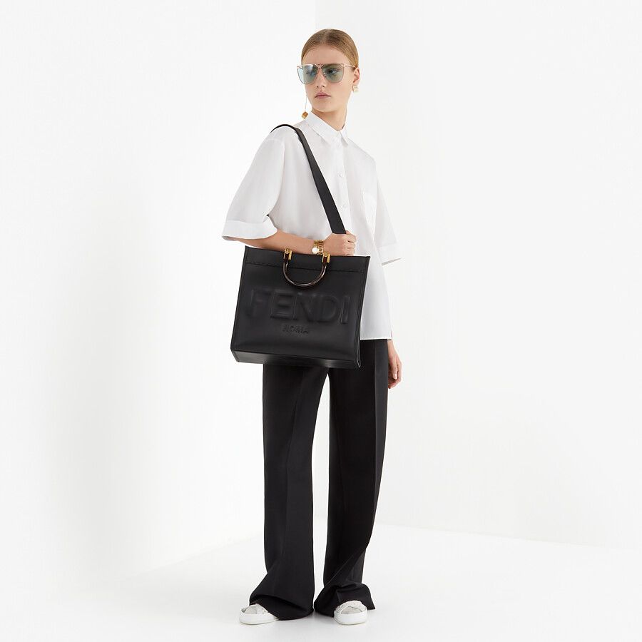 Fendi_블랙 가죽 쇼퍼 thumbnail