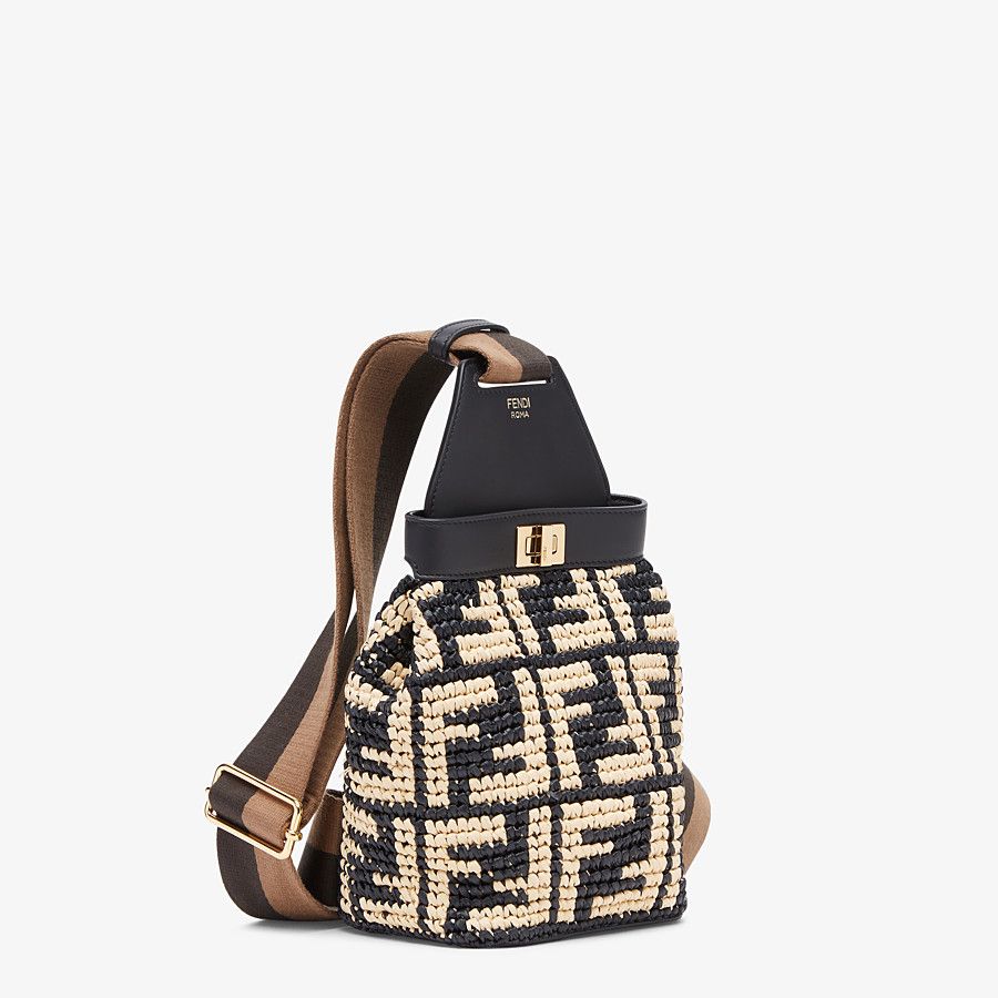 Fendi_블랙 라피아 미니백 thumbnail