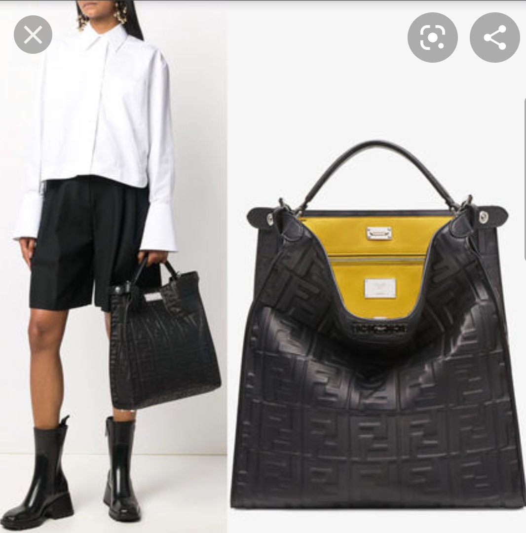 Fendi_블랙 컬러의 나파 가죽 백