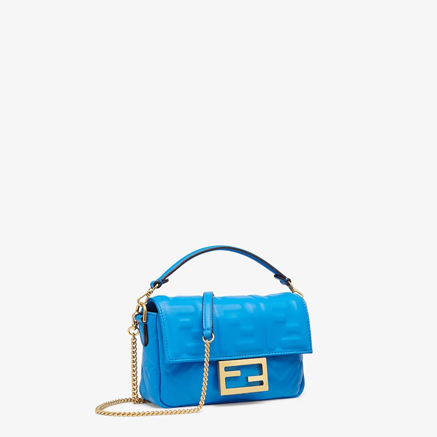 Fendi_블루 컬러의 나파 가죽 가방