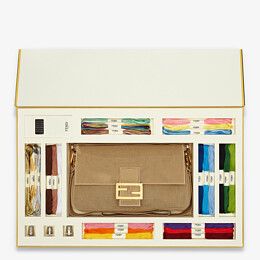 Fendi_자수 키트를 포함한 백