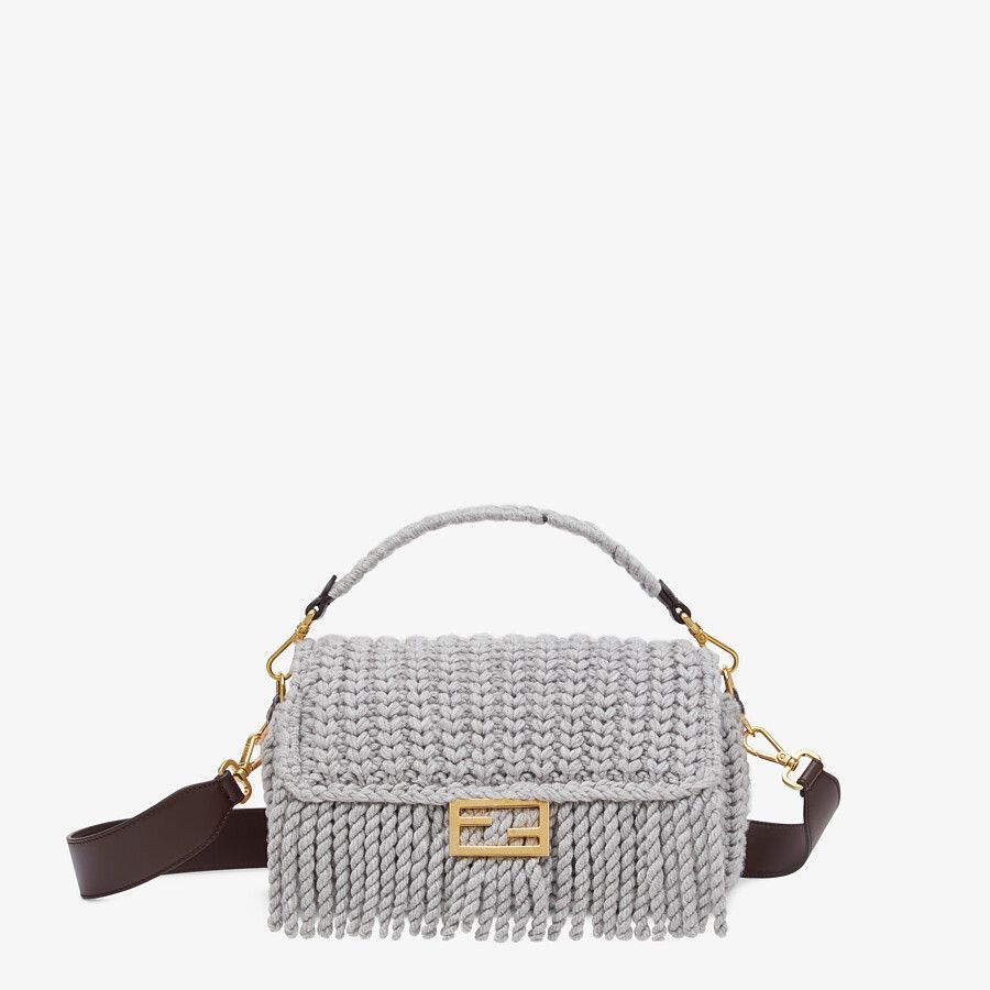 Fendi_프린지 장식의 그레이 울 백