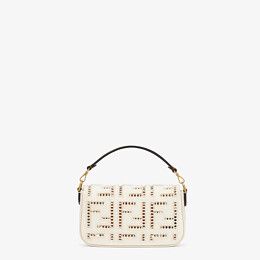 Fendi_화이트 캔버스 가방 thumbnail