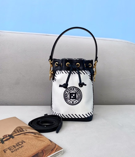Fendi_화이트 캔버스 미니 백