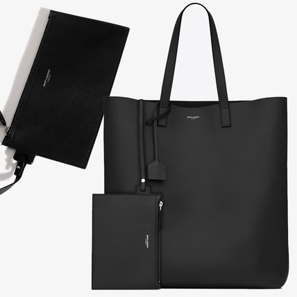 SaintLaurent_bold shopping bag in soft leather thumbnail