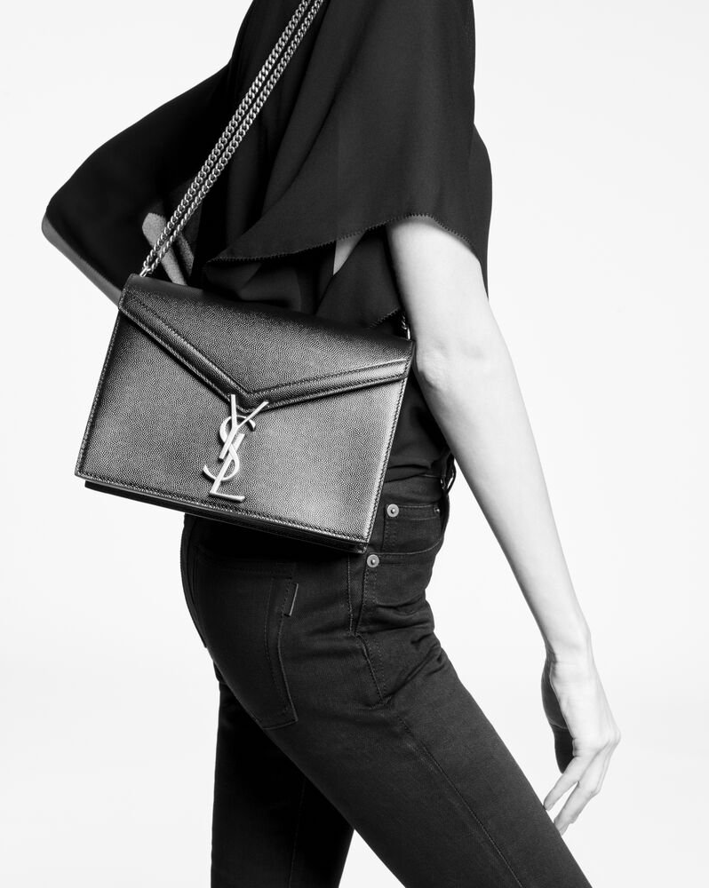 SaintLaurent_cassandra monogram clasp bag in smooth leather thumbnail