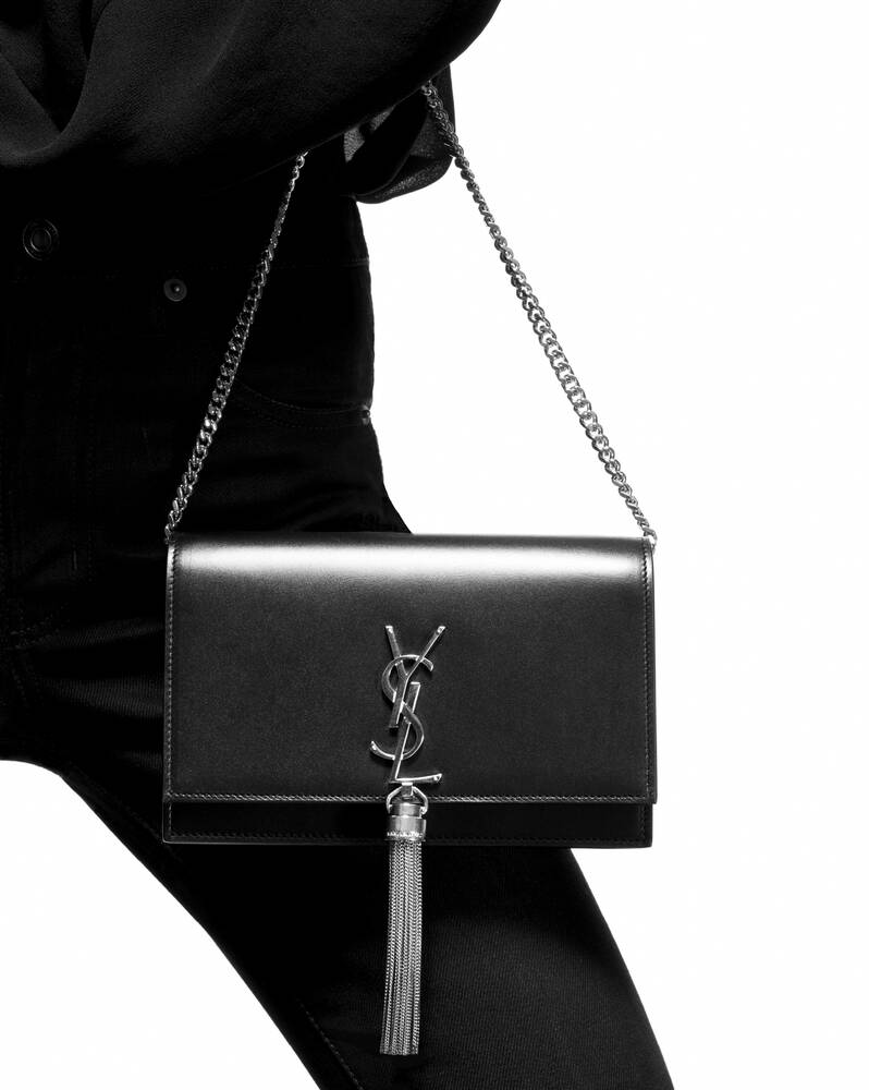 SaintLaurent_kate medium with tassel in grain de poudre embossed leather thumbnail