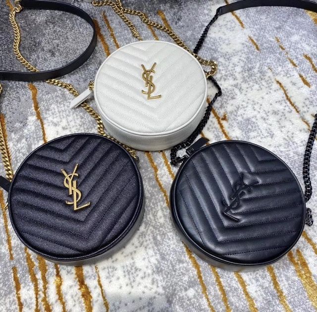 SaintLaurent_vinyle round camera bag in chevron-quilted smooth leather thumbnail