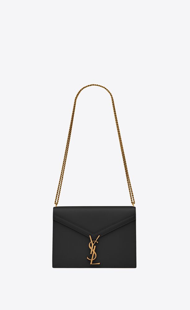 SaintLaurent_그랑 드 뿌드르 엠보스드 가죽 소재의 cassandra 모노그램 클래스프 백