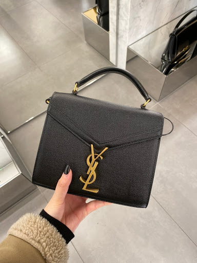 SaintLaurent_박스 생로랑 가죽 소재의 cassandra 미니 탑 핸들 백 thumbnail
