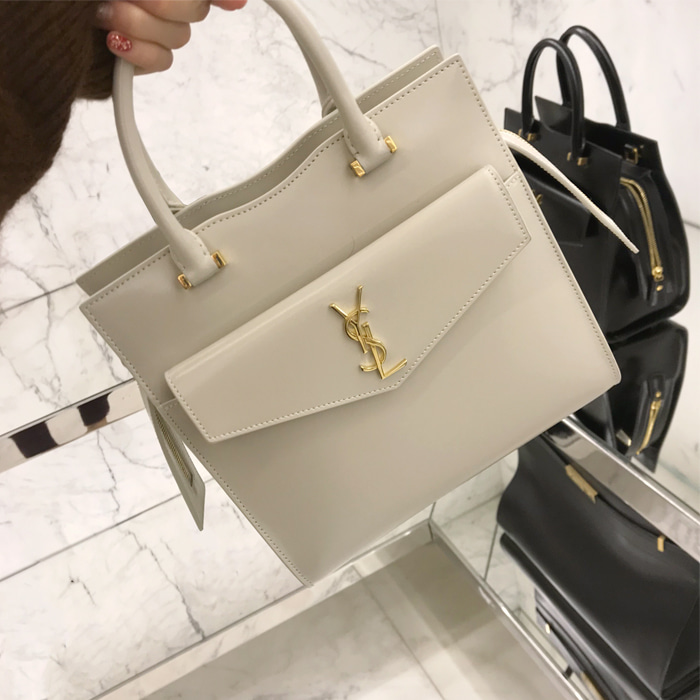 SaintLaurent_박스 생로랑 가죽 소재의 uptown 스몰 토트백 thumbnail