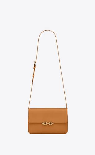 SaintLaurent_부드러운 가죽 소재의 le maillon 사첼백 thumbnail
