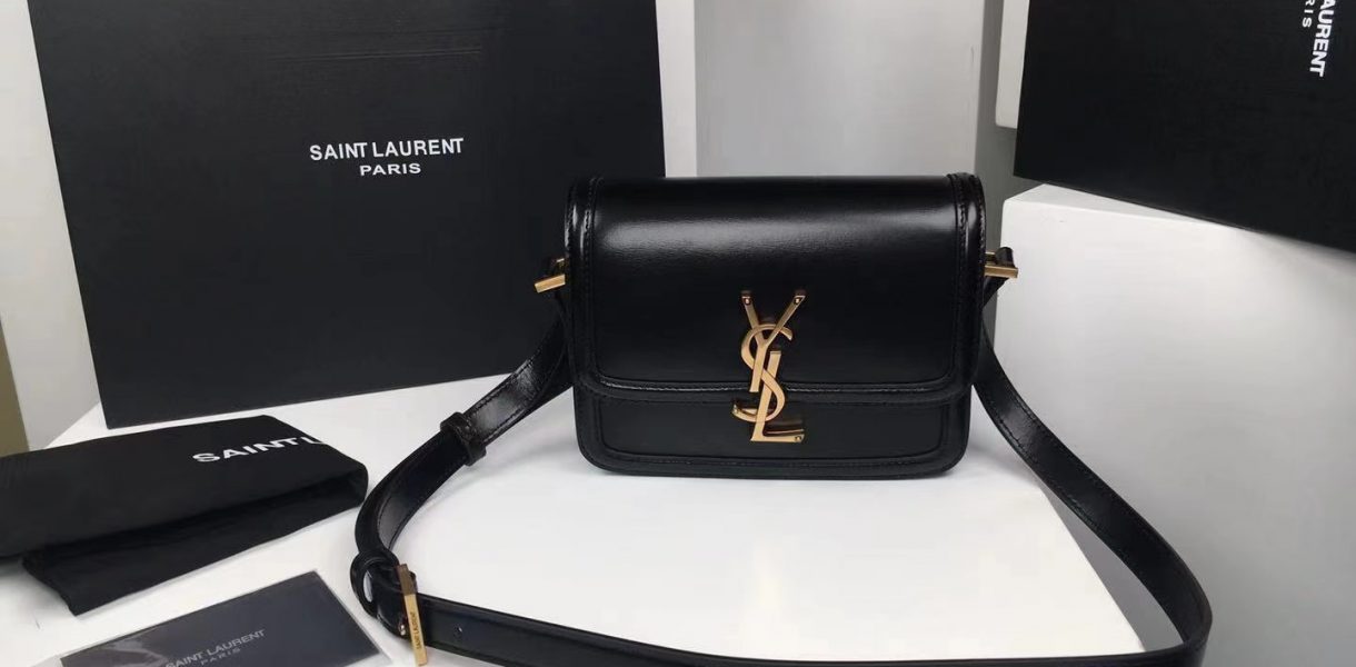 SaintLaurent_부드러운 가죽 소재의 솔페리노 스몰 사첼 백