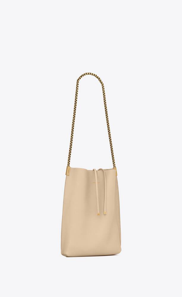SaintLaurent_부드러운 가죽 소재의 수잔 스몰 호보백