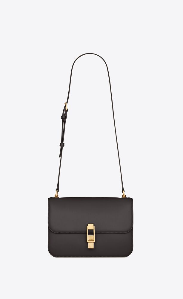 SaintLaurent_부드러운 우븐 가죽 소재의 le carré 사첼 백