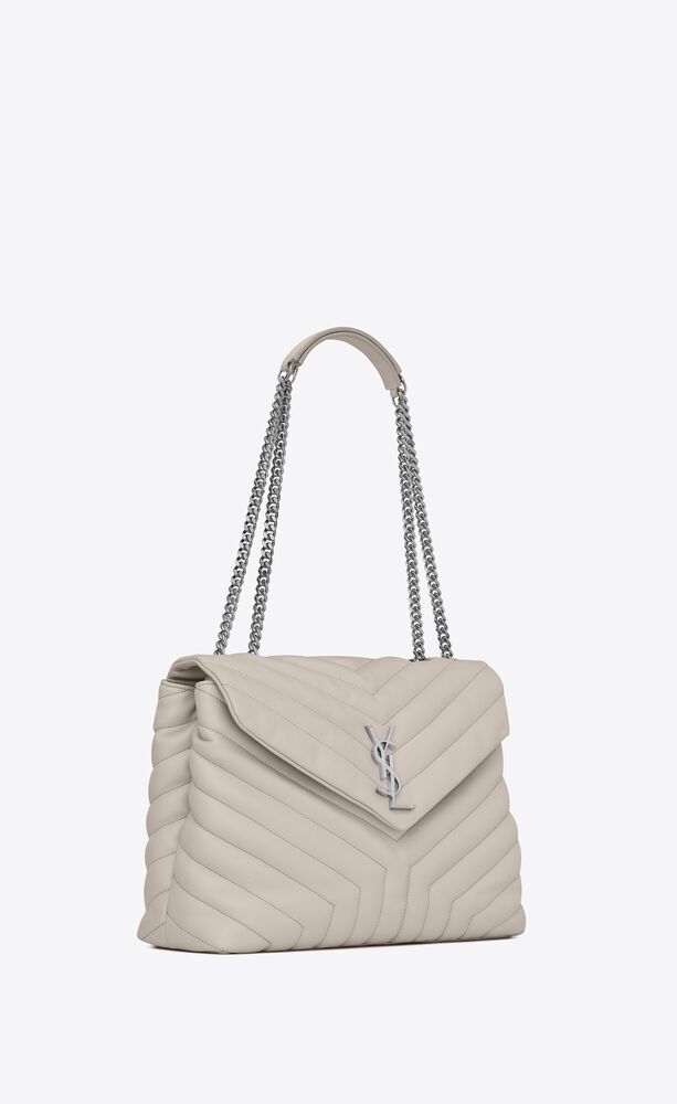 SaintLaurent_블랙 “y” 마틀라세 가죽 소재의 클래식 미디엄 모노그램 생 로랑 엔벨로프 사첼 백