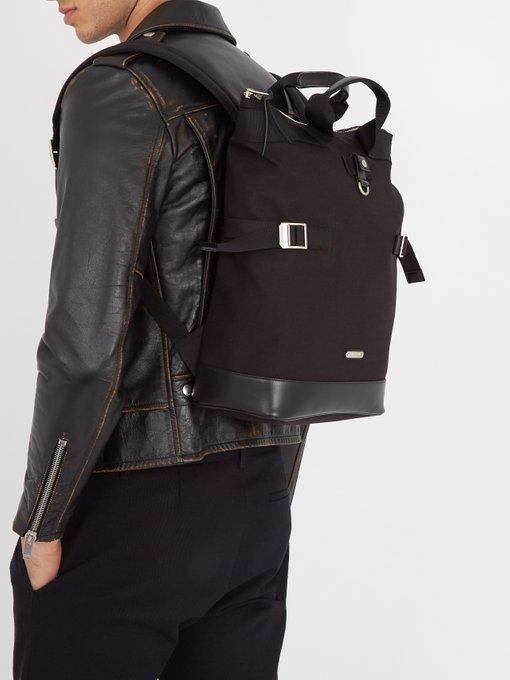 SaintLaurent_블랙 가죽 소재의 리빙턴 레이스 컨버터블 백팩