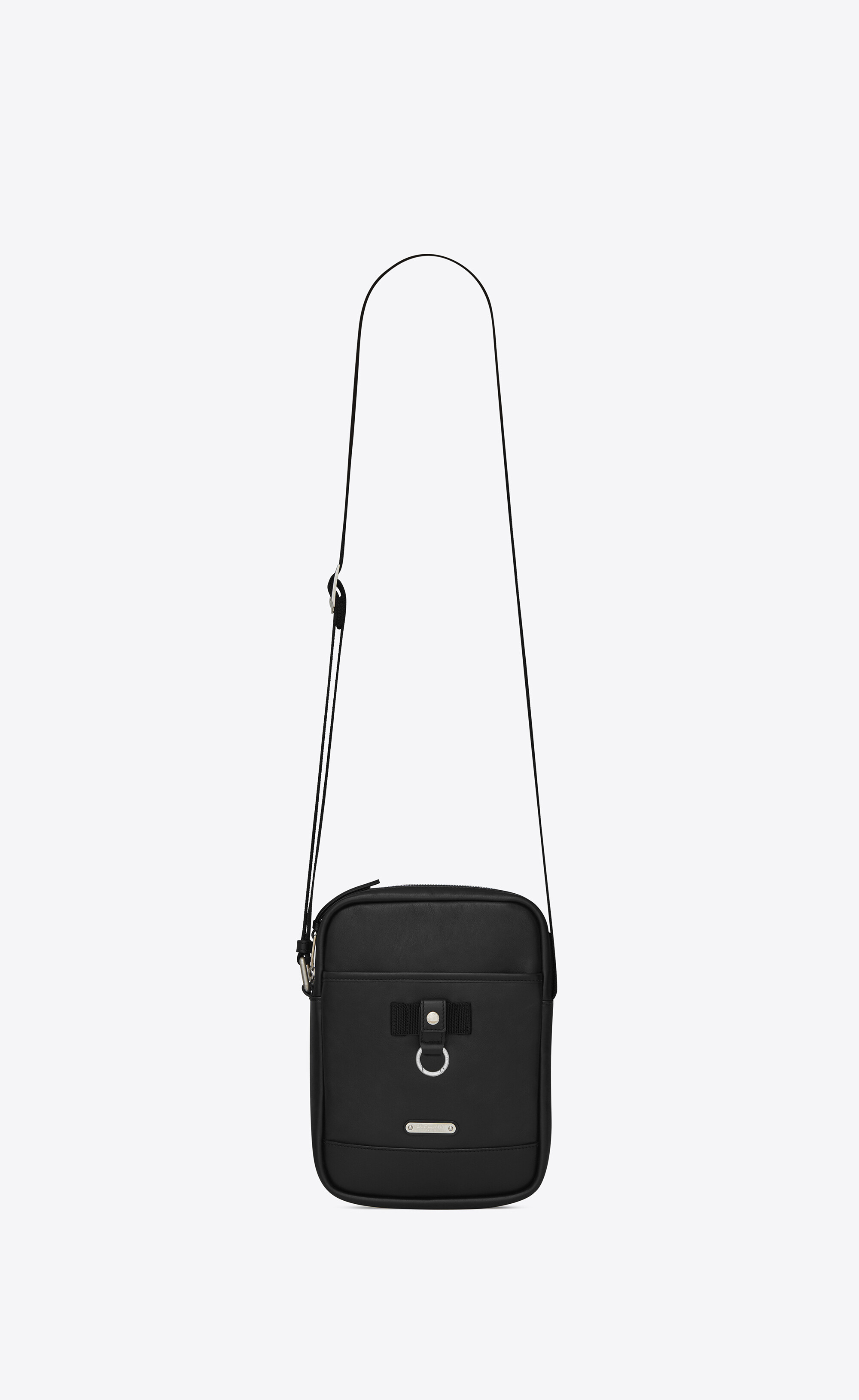 SaintLaurent_블랙 가죽 소재의 리빙턴 파우치