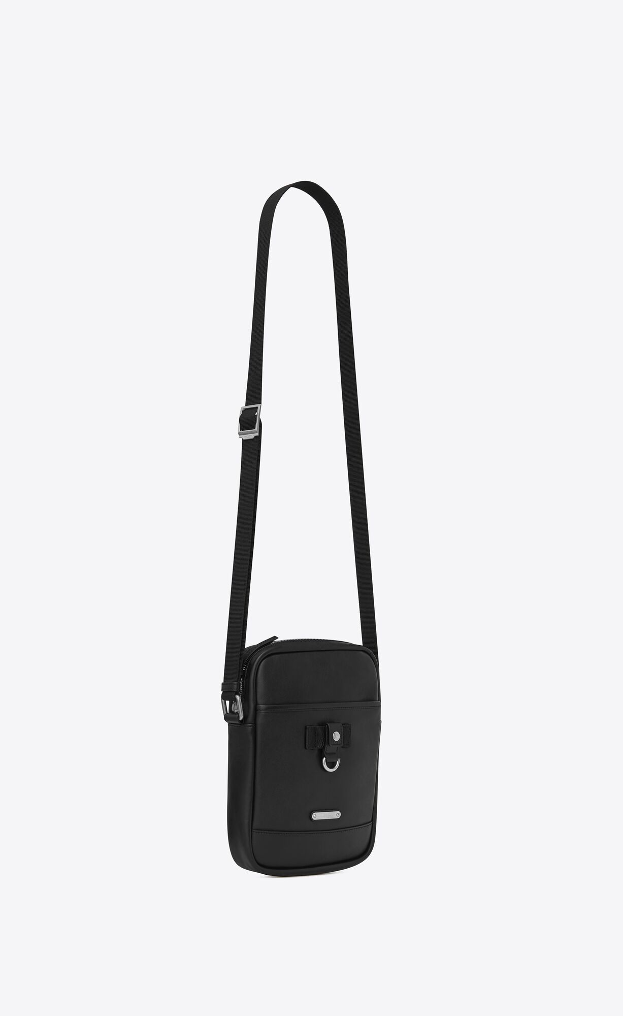 SaintLaurent_블랙 가죽 소재의 리빙턴 파우치 thumbnail