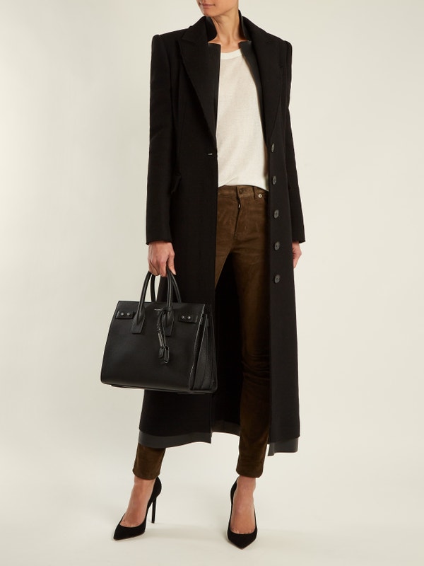 SaintLaurent_블랙 가죽 소재의 클래식 스몰 삭 드 주르 백
