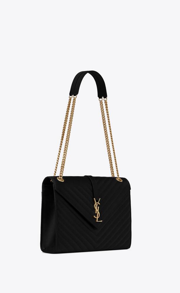 SaintLaurent_블랙 그랑 드 뿌드르 텍스처드 마틀라세 가죽 소재의 클래식 모노그램 생 로랑 사첼 백
