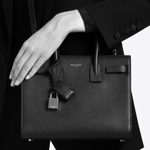 SaintLaurent_블랙 그레인드 가죽 소재의 클래식 베이비 삭 드 주르 백 thumbnail