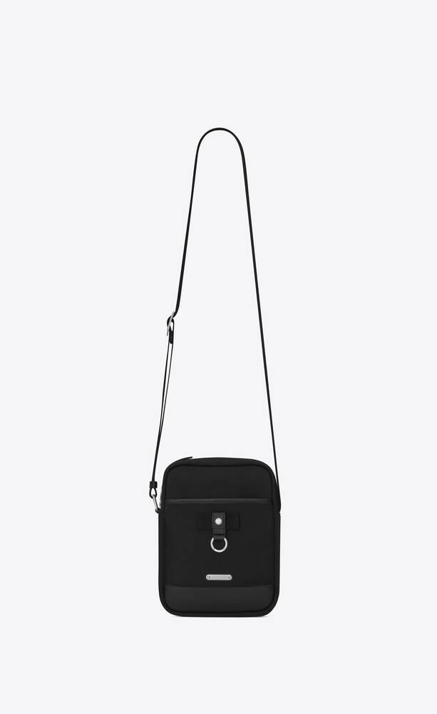 SaintLaurent_블랙 나일론 캔버스 및 블랙 가죽 소재의 리빙턴 파우치