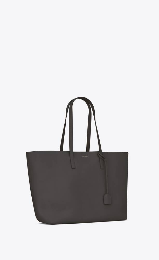 SaintLaurent_소프트 레더 소재의 생 로랑 e w 쇼핑 백