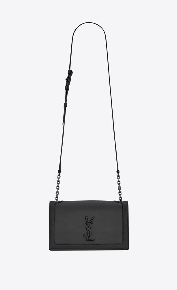 SaintLaurent_스무스 가죽 소재의 book 백 thumbnail