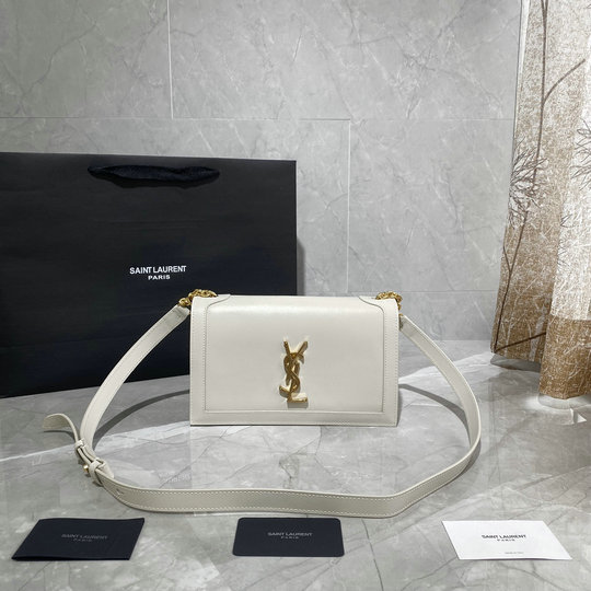 SaintLaurent_스무스 가죽 소재의 book 백 thumbnail