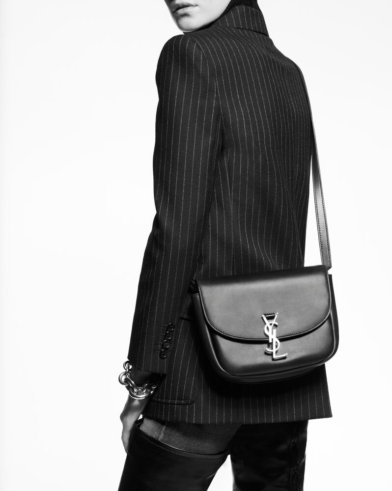 SaintLaurent_스무스 가죽 소재의 kaia 미디엄 샤첼백