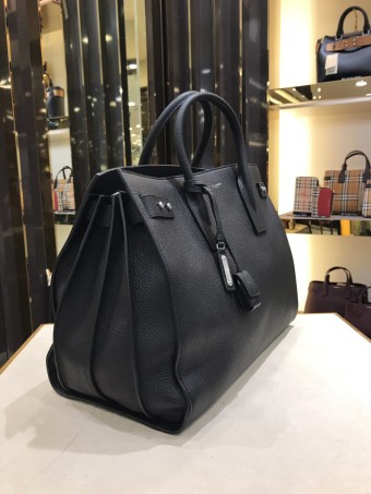 SaintLaurent_스무스 가죽 소재의 삭 드 쥬르 슬림 라지 백 thumbnail