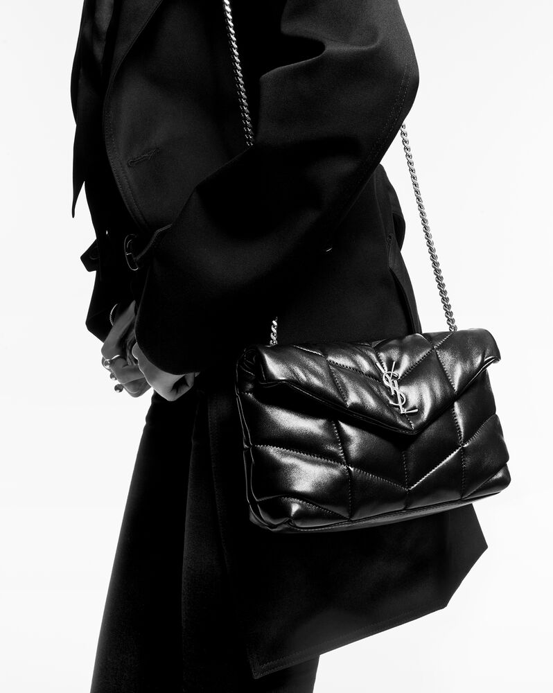SaintLaurent_퀼트 처리된 링클 매트 가죽 소재의 컬러 디테일 장식 puffer 미디엄백 thumbnail