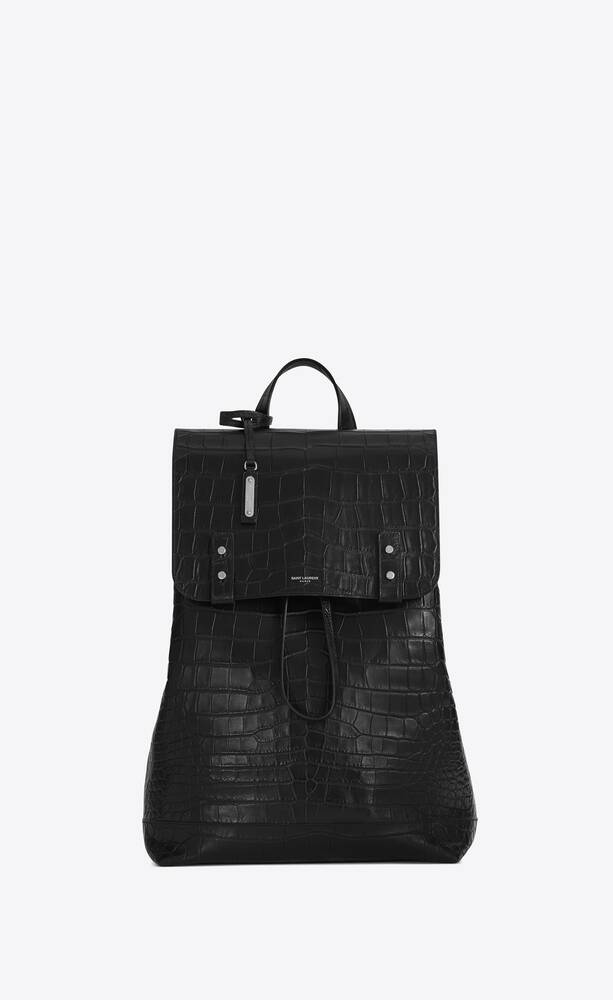 SaintLaurent_크로커다일 무늬가 새겨진 블랙 가죽 소재의 삭 드 주르 서플 백팩